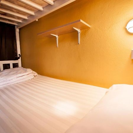 Thai Thai Hostel Чиангмай Экстерьер фото