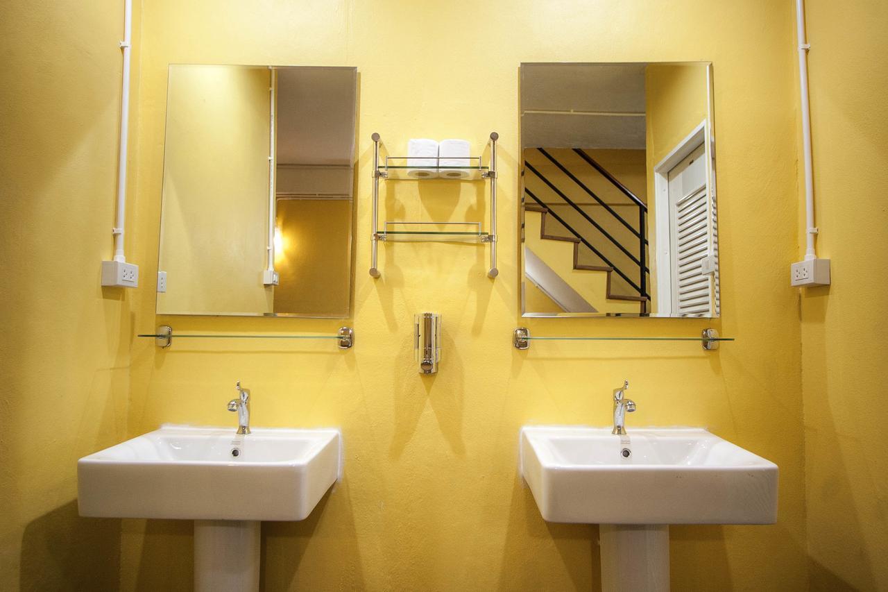 Thai Thai Hostel Чиангмай Экстерьер фото