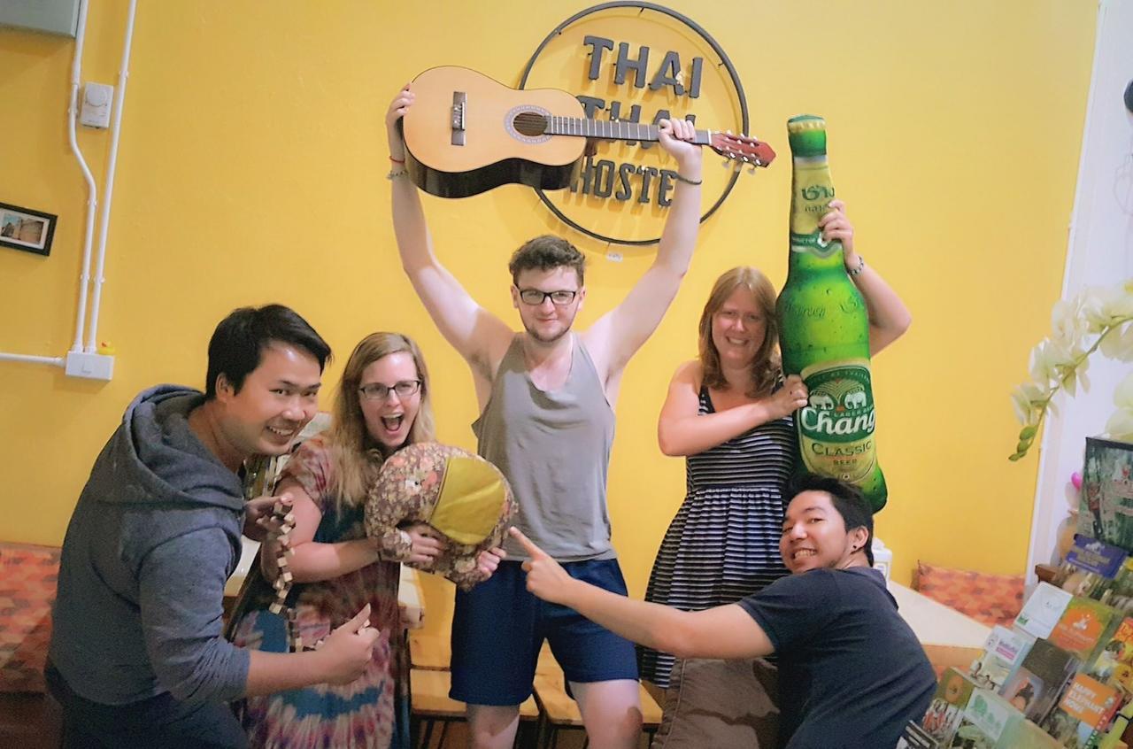 Thai Thai Hostel Чиангмай Экстерьер фото